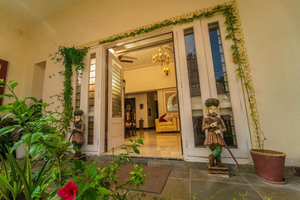 Santosh Villa - The House Of Antiques And Art أُودايبور المظهر الخارجي الصورة