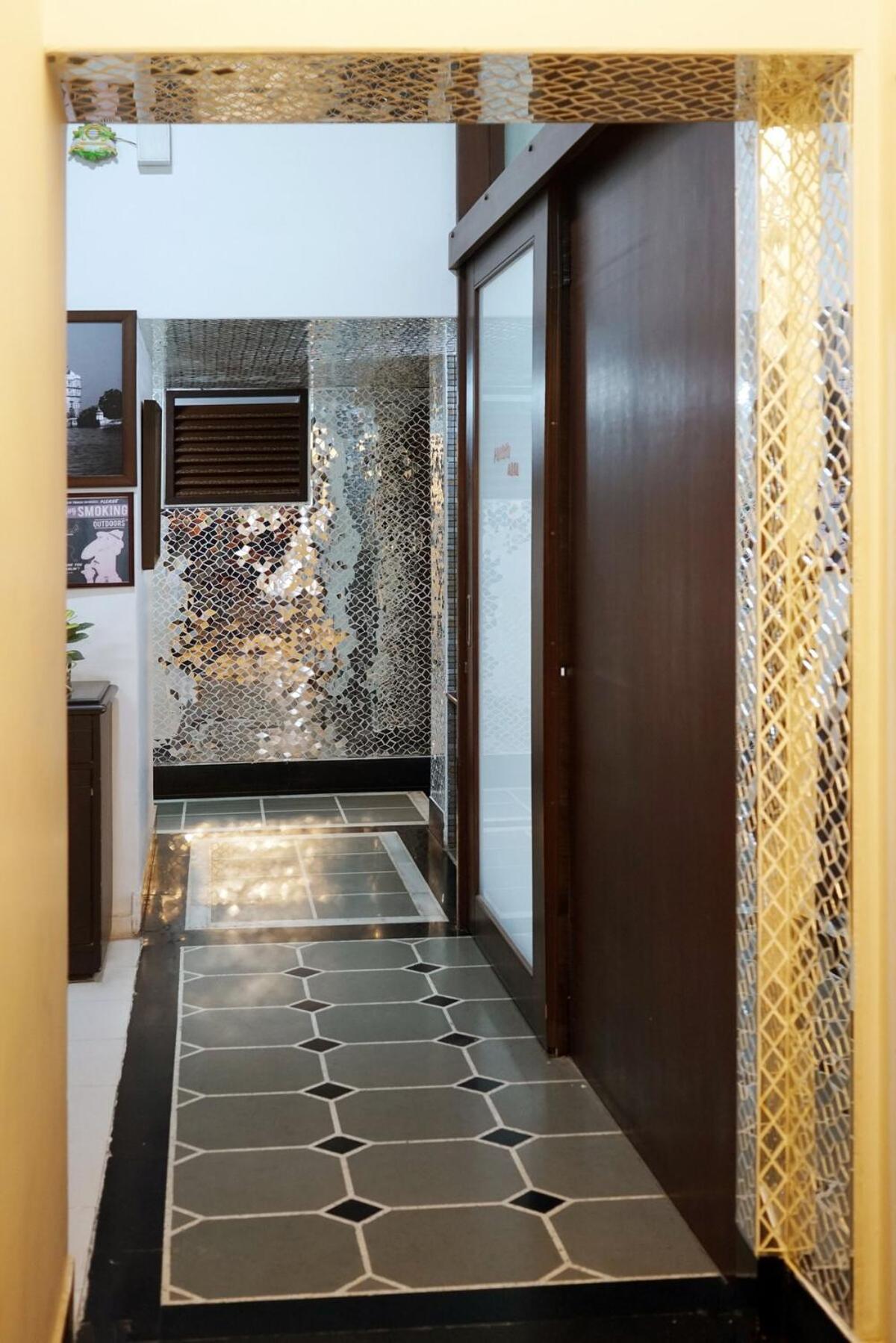 Santosh Villa - The House Of Antiques And Art أُودايبور المظهر الخارجي الصورة