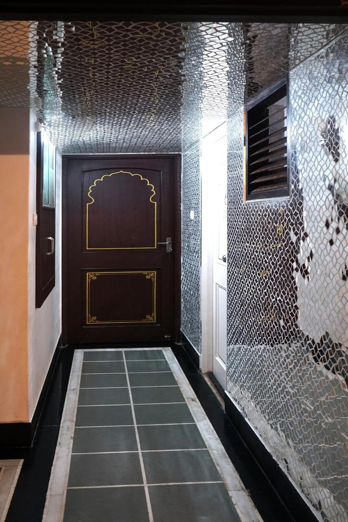 Santosh Villa - The House Of Antiques And Art أُودايبور المظهر الخارجي الصورة
